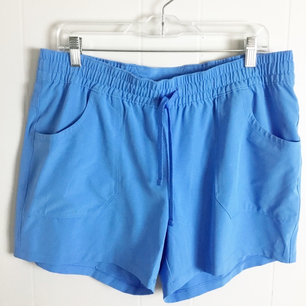 Columbia Light Blue PFG Shorts Size Large Perfect For Summer
